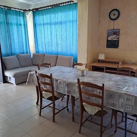 With Parking Space Bilo, Primosten - 4662