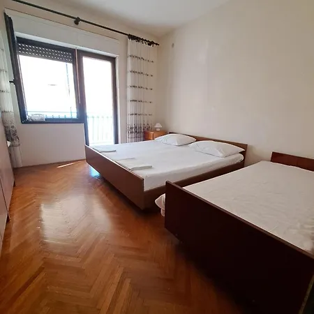 דירה With Parking Space Bilo, Primosten - 4662 ז'אבוריץ'