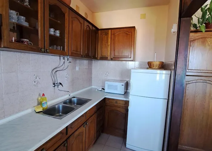 With Parking Space Bilo, Primosten - 4662 자보리치